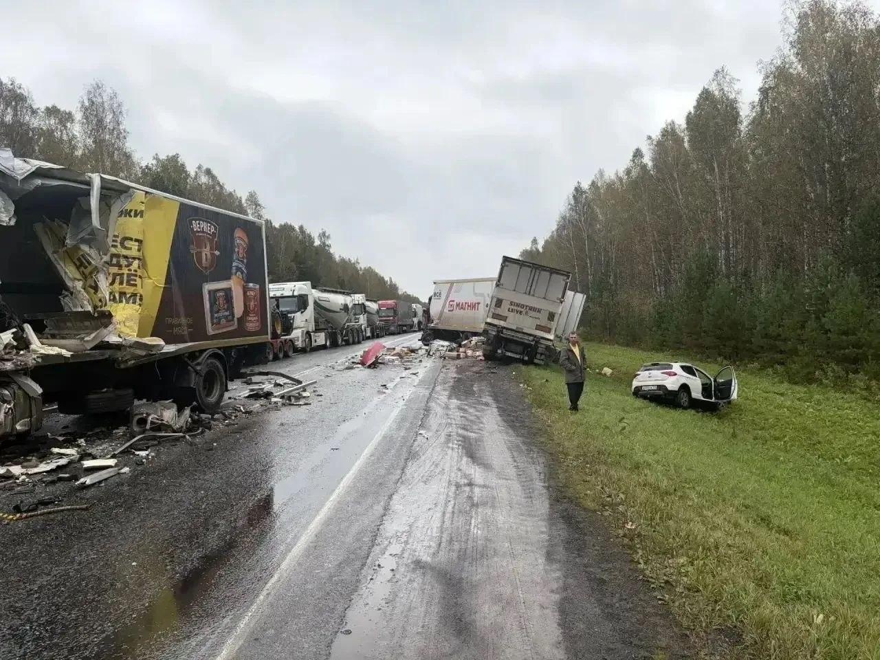 Два водителя погибли на трассе в Рыбинском округе Авария произошла сегодня...