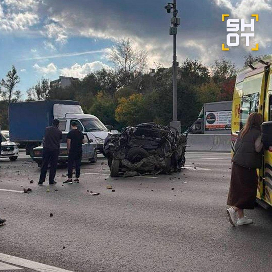 Смертельная авария с участием шести машин произошла на МКАДе. Предварительно,...