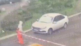 По делу о поджоге двух полицейских машин на улице Марата задержали 15-летнюю...
