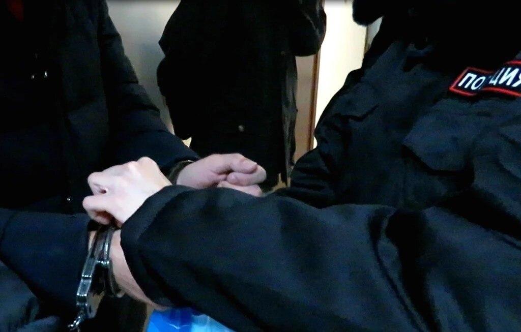 В Канске мужчина скрылся от административного надзора и получил шесть месяцев...