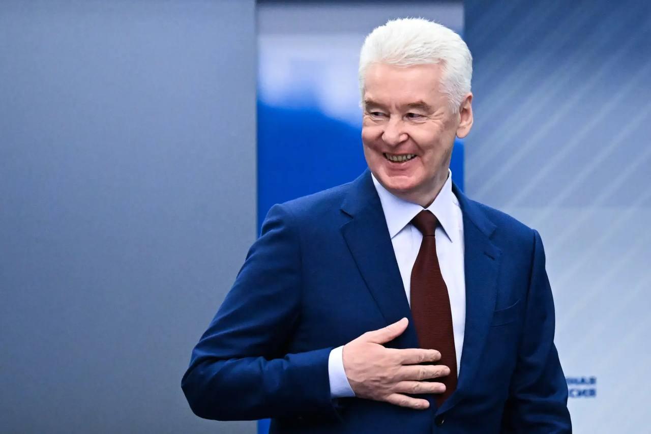 «Каждый год переносить столицу нашей родины в разные регионы и глядишь, все счастливо заживут»