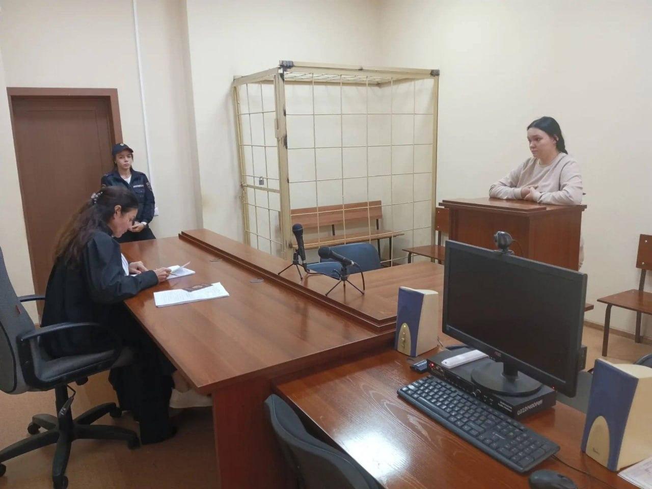 Платить за проезд — не царское дело: в Новокузнецке женщина устроила драку с контролёрами