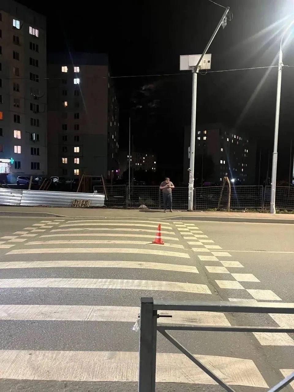 Мотоциклист сбил девочку на зебре в Новосибирске и скрылся. Вечером 22...