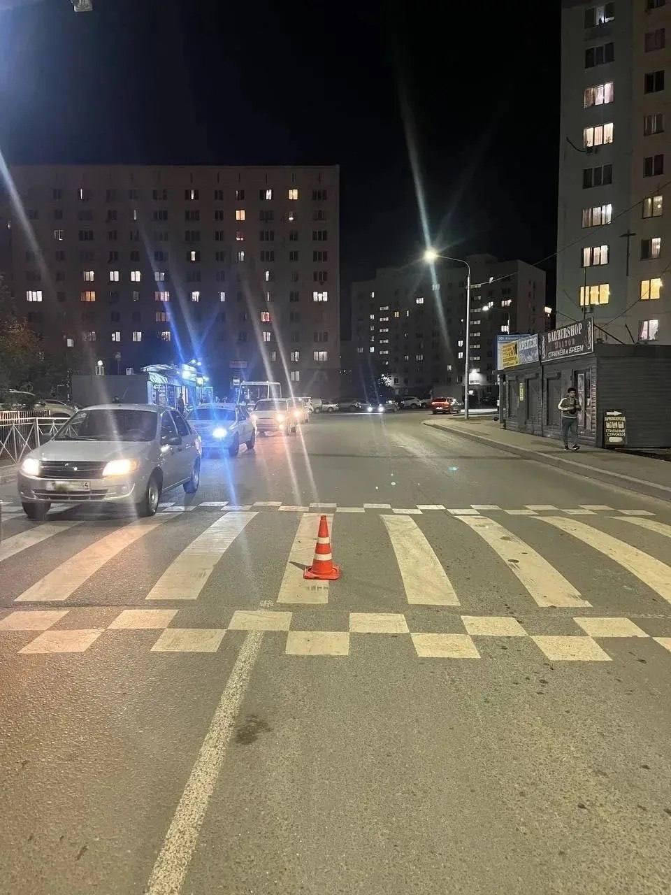 Мотоциклист сбил девочку на зебре в Новосибирске и скрылся. Вечером 22...