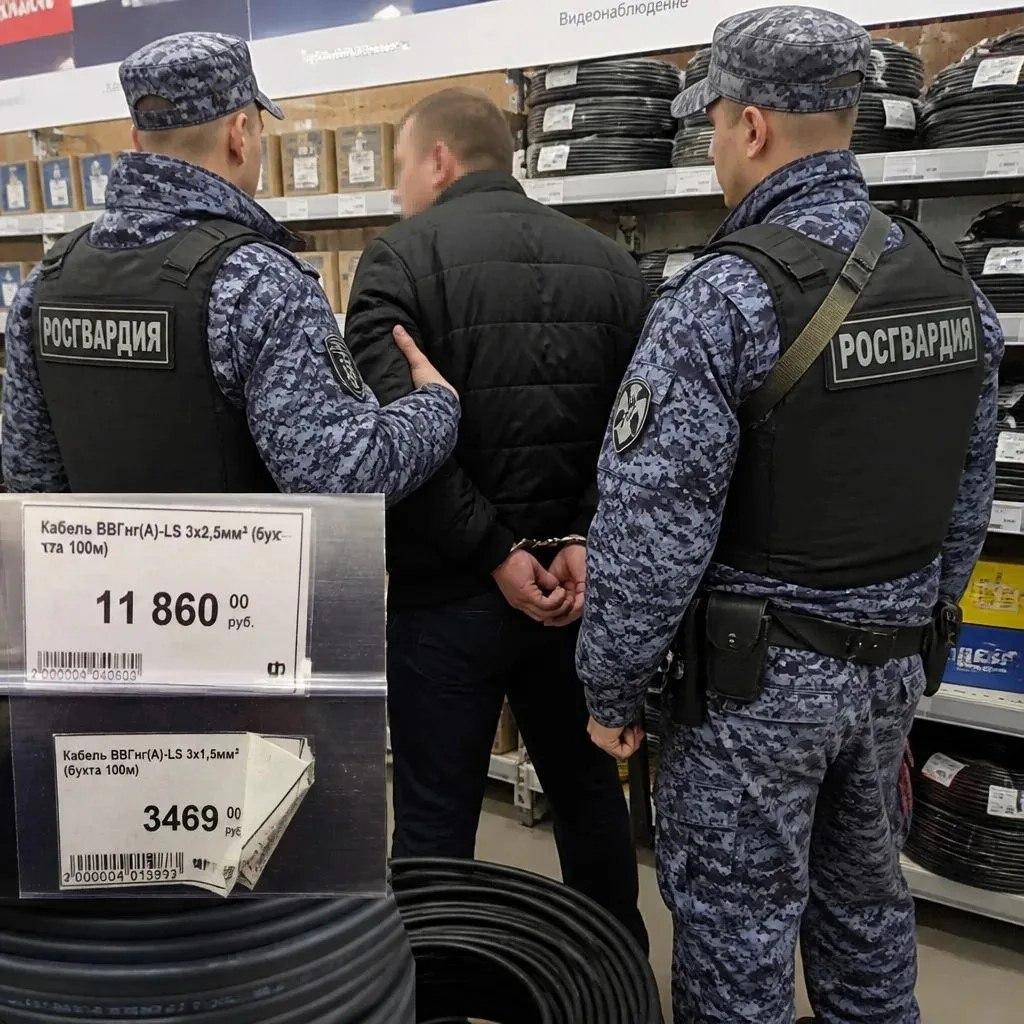 В Новосибирске задержали мужчину за подмену ценника В Новосибирске 39-летний...
