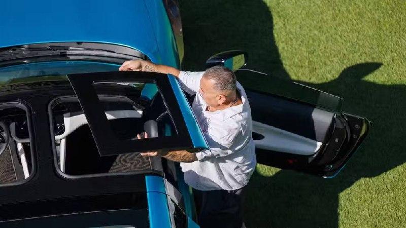 Nissan может вернуть съёмную крышу T-top на спортивный Z — компания показала концепт Kaze и прямо заявила: если фанаты захотят, такую версию запустят в серию.