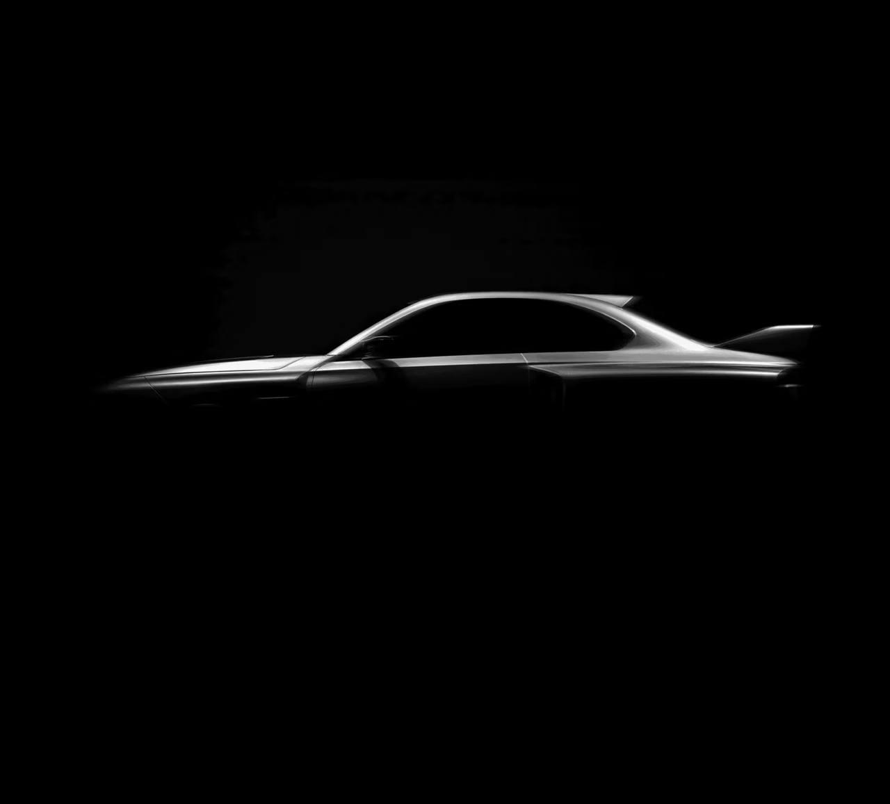 Итальянское ателье Riverti взяло свежую BMW M2 и превратило её в визуальную отсылку к легендарной BMW 3.0 CSL из 70-х.