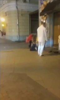 В Москве две проститутки устроили пьяную драку из-за клиента