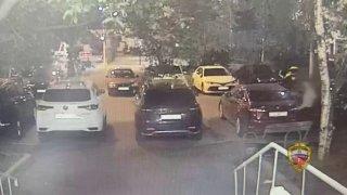 На Дмитровском шоссе 25-летний мужчина в ходе ссоры с девушкой схватил ее и...