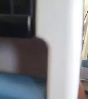 Появилась новая версия произошедшего на борту Flydubai: после нападения на пилота самолет смогли посадить выходцы из России и Украины, которые случайно оказались на борту.