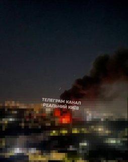 «Герани» снова добрались до Киева: после ночной атаки вспыхнули пожары