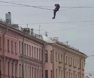 В Питере «Человеку-пауку» дали 15 суток ареста
