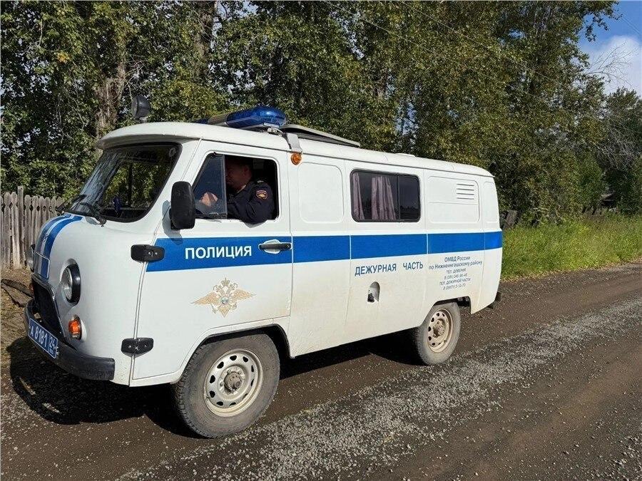Житель Нижней Поймы напал на полицейских, приняв их за похитителей людей...