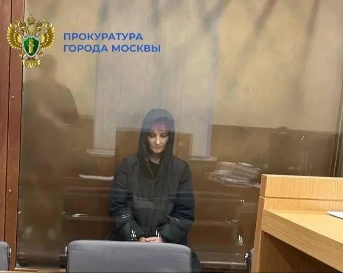 Суд приговорил к почти 20 годам заключения женщину, которая жестоко расправилась с пятилетним сыном: задушила его, а потом утопила в ванной.