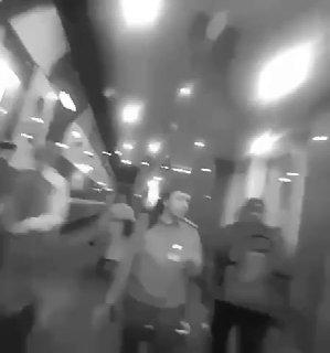 «Я член правительства»: в Нижнем Новгороде пьяный мужчина, похожий на регионального министра туризма, устроил скандал на вокзале