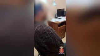 В Емельяновском районе мужчина утащил с чужой дачи чугунную печь за 40 тысяч рублей