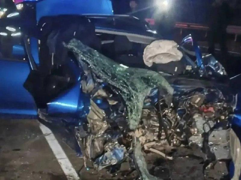 Водитель погиб в ДТП с тремя автомобилями на трассе в Бокситогорском районе...