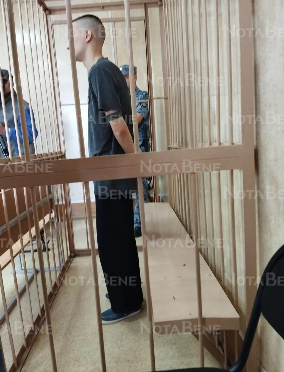 4 года общего режима получил курьер мошенников Финн Мисюряев. Приговор...