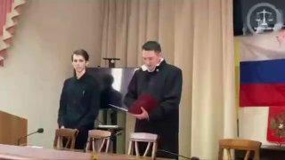 Житель Сочи сломал четыре городские сирены, чтобы избавить жену от панических атак