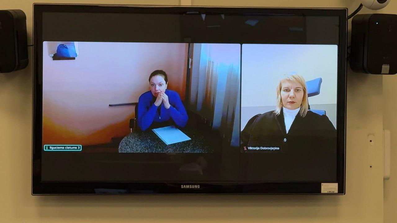 В Латвии женщину приговорили к 6 годам тюрьмы за перевод €43 в Россию