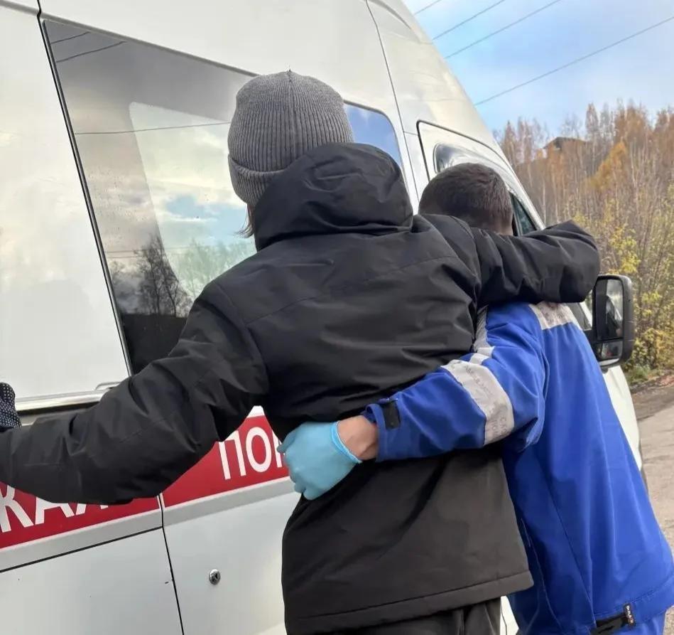 Накануне компания подростков направилась на Торгашинский хребет, проигнорировав предостережения о возросшей активности медведей