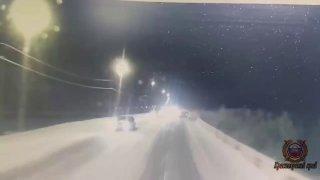 В Норильске во время снегопада за день произошло два ДТП На дороге 