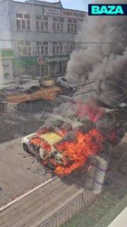 Взрыв прогремел в Ульяновске — горит автомобиль, один человек пострадал