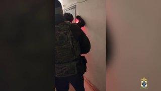 В Новосибирске задержали банду, которая помогала мигрантам нелегально жить и работать в России