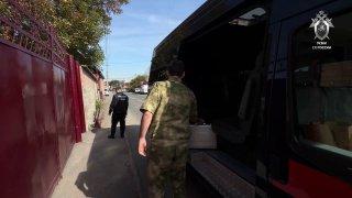 Мужчина с ружьём запер жену и открыл огонь по полицейскому в Ингушетии....