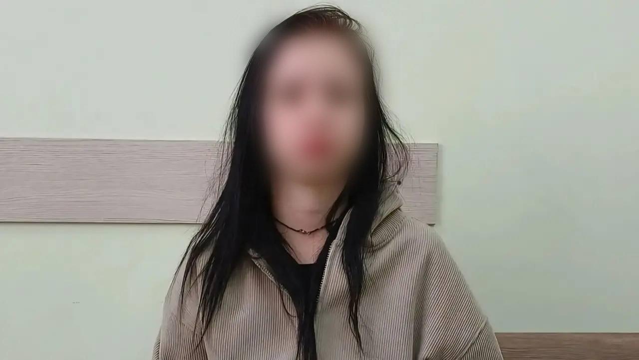 Сибирячка получила штраф в 15 тыс. рублей за то, что сгенерировала медведя на фото улицы и переслала снимок подруге.