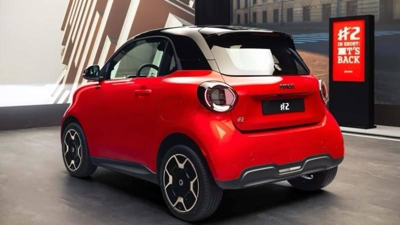 Smart за ₽1,9 млн показали в Париже