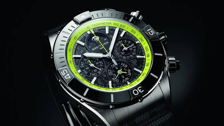 Breitling выпустила часы, которые нельзя купить без Aston Martin за миллион долларов — их предложат только владельцам гиперкара Valhalla.