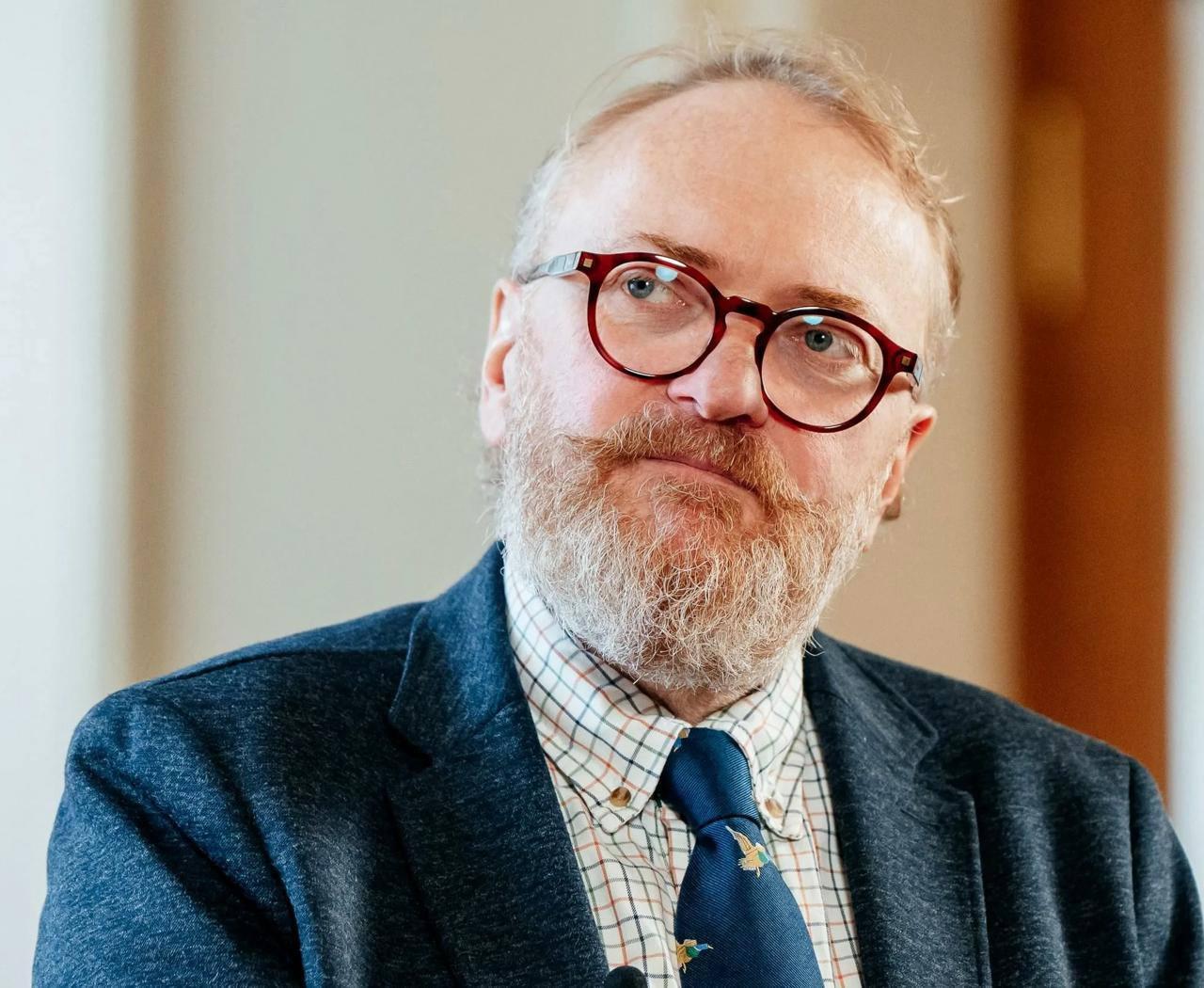 Антидепрессанты превращают россиян в геев* и алкоголиков, уверены в Госдуме
