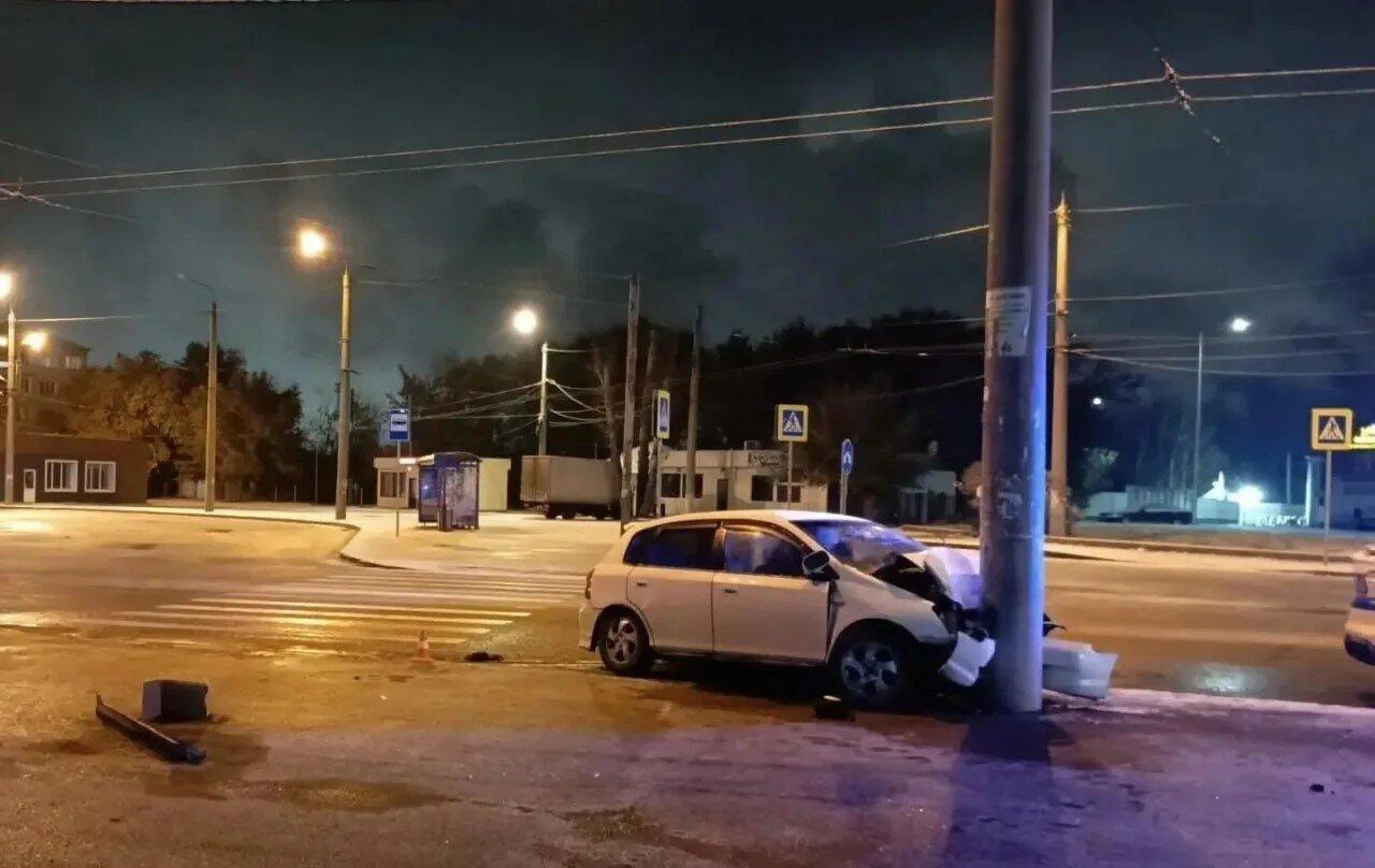 В Красноярске четверо подростков угнали машину родителей и попали в ДТП...
