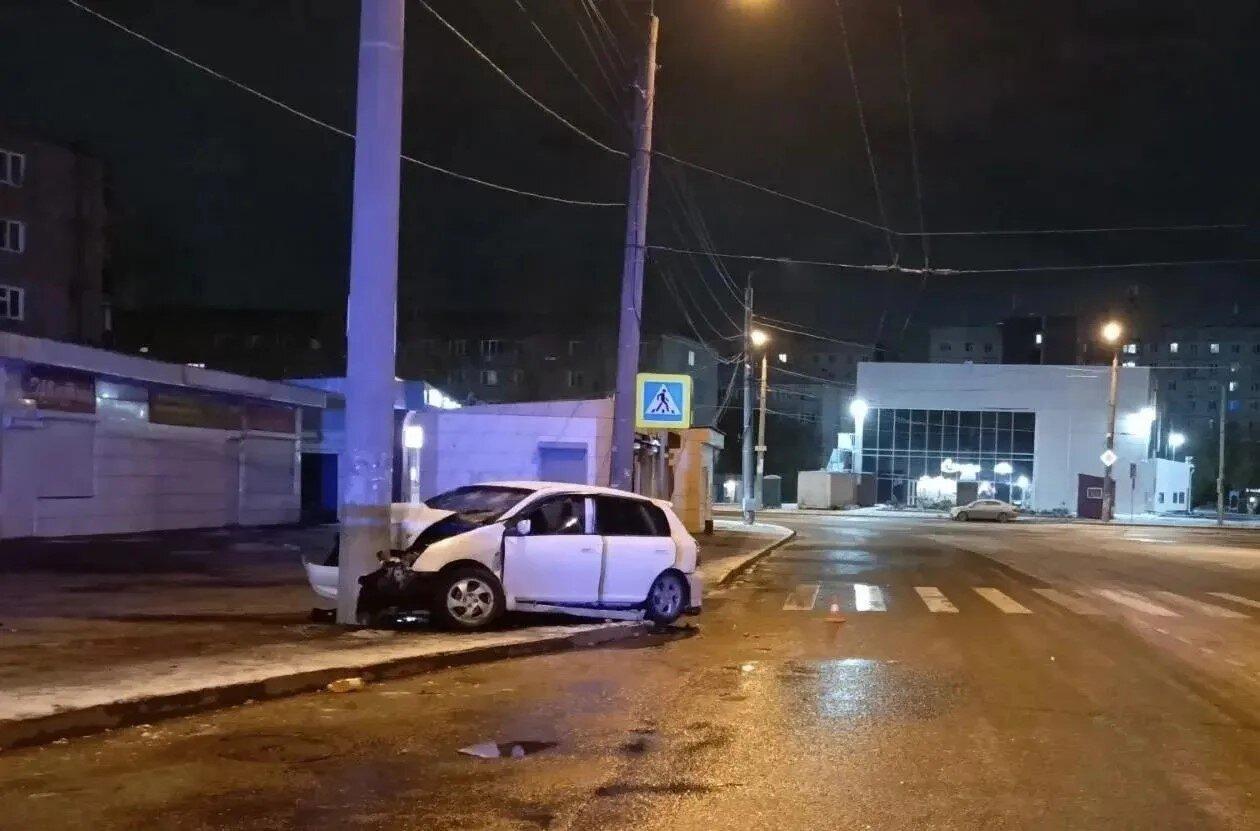 В Красноярске четверо подростков угнали машину родителей и попали в ДТП...