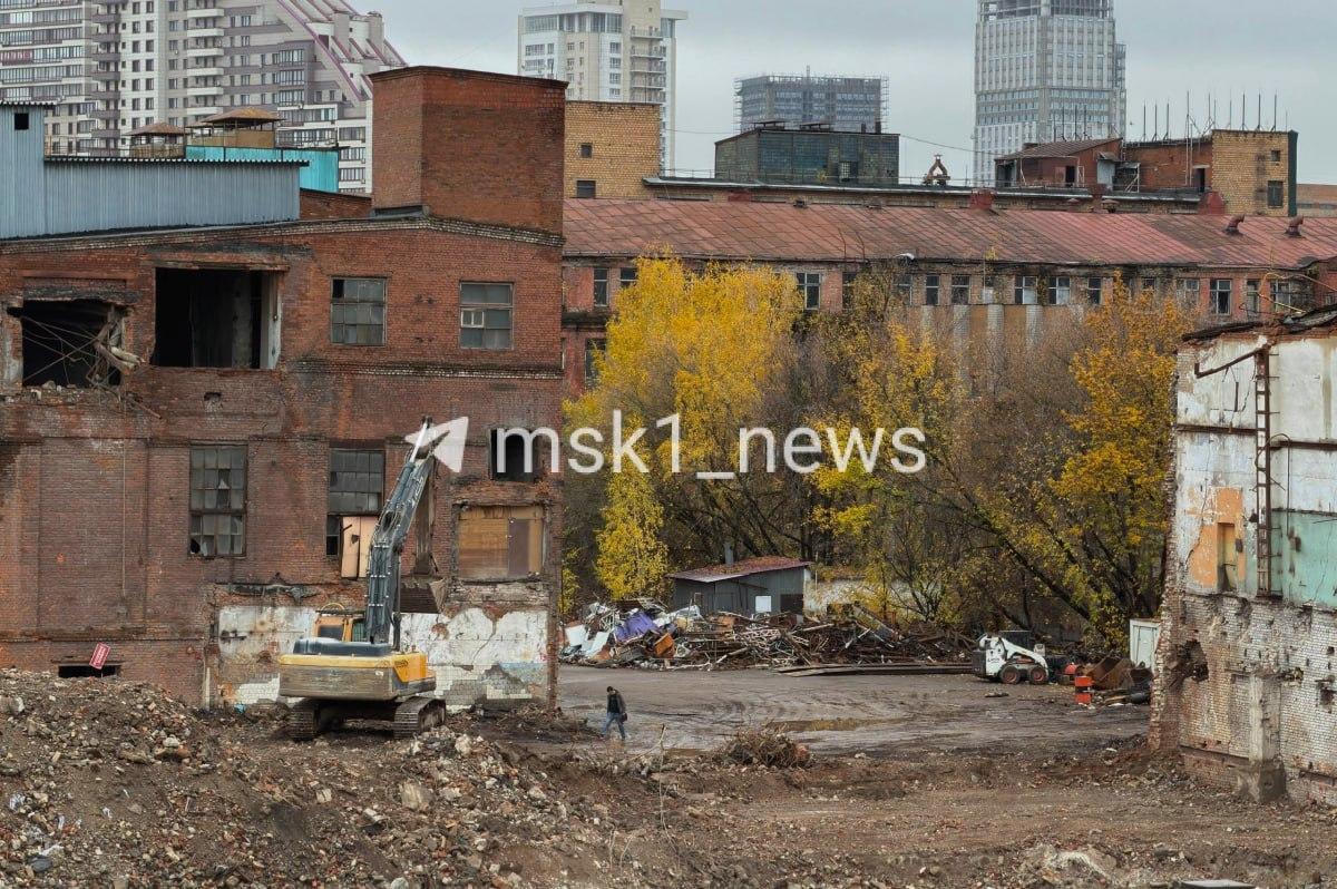 Электрозавод продолжают активно сносить. 10-го корпуса во 2-ом...