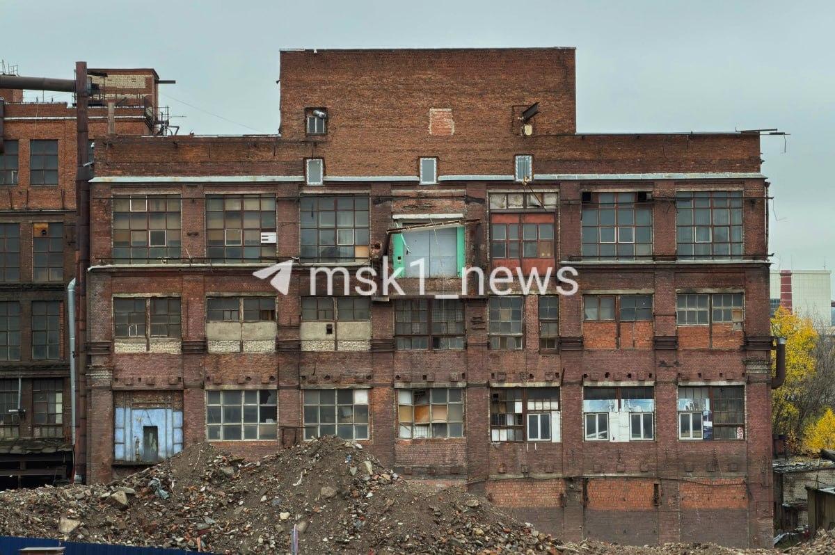 Электрозавод продолжают активно сносить. 10-го корпуса во 2-ом...