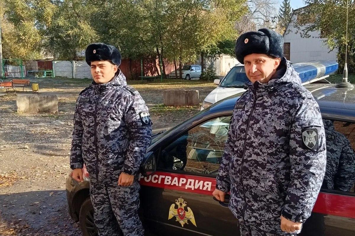 7-летнего мальчика искали в Абакане этим утром. Ребенок ушел из дома без...
