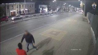 15-летний подросток с одного удара убил бодибилдера в Калуге 46-летний...