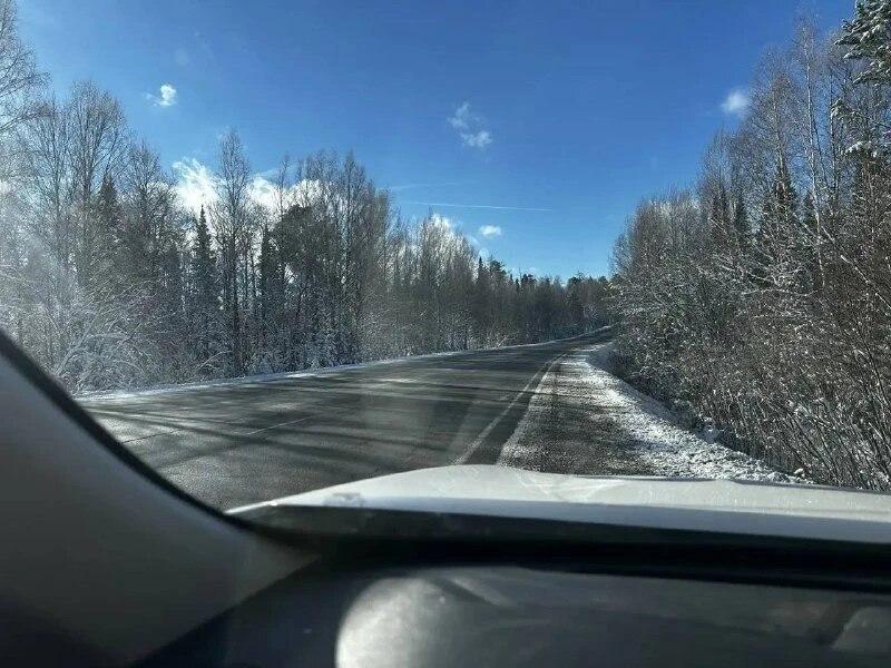 Водителей Красноярского края предупреждают об опасности гололёда Водителям...