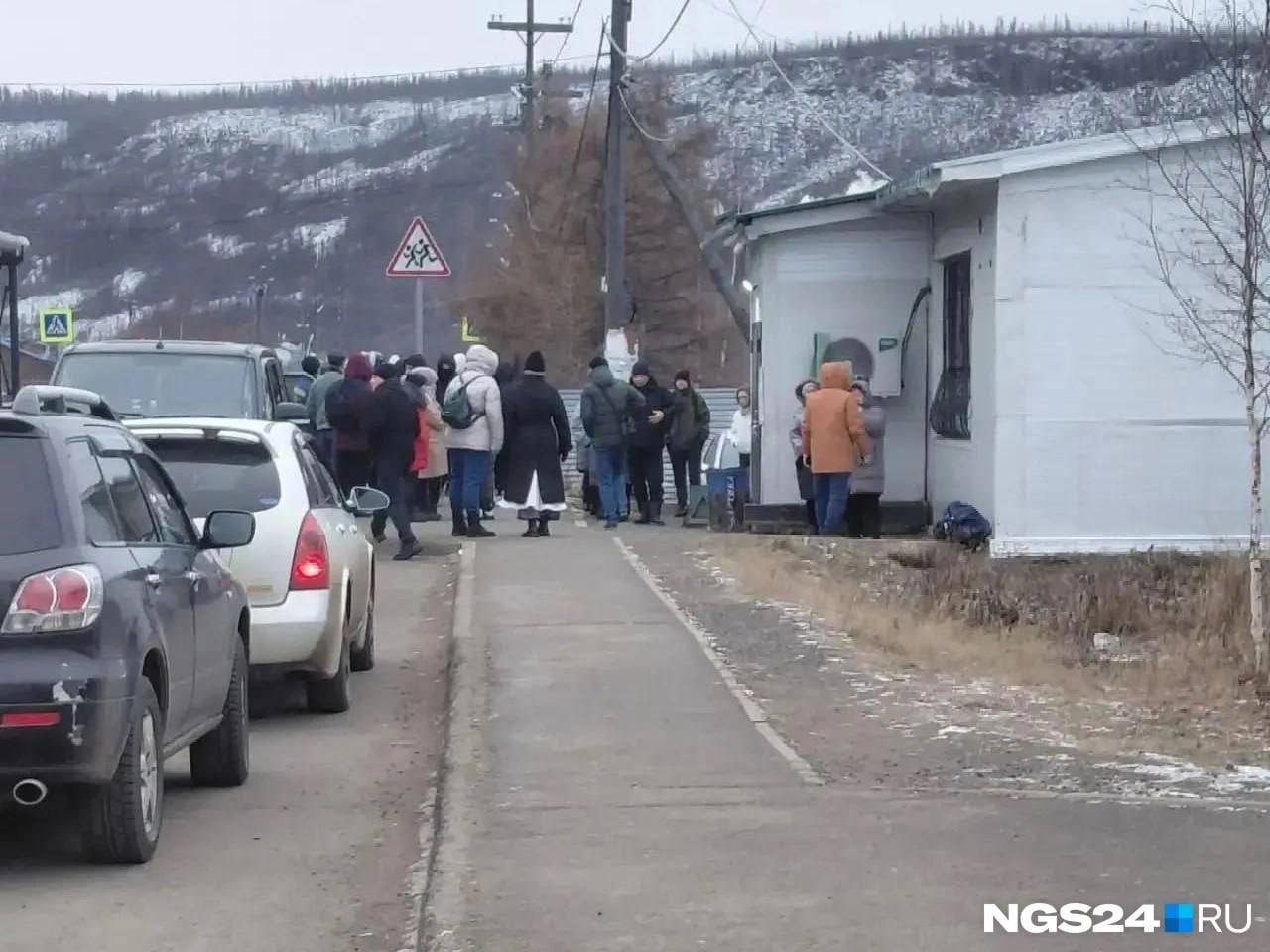 В четырех школах и детсаду Эвенкии продуктов осталось до конца октября Так, в...