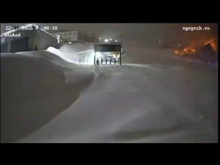 Легендарный бар «Грелка» в Шерегеше сгорел сегодня ночью