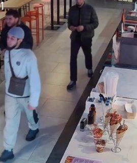 Санкт-Петербург. Абу-бандит в ТЦ не смог пройти мимо прилавка с десертом и...