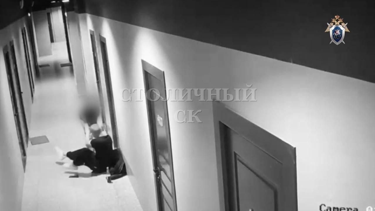 Вебкамщица убила своего пьяного бывшего парня-лудомана в центре Москвы