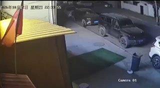 Мощное землетрясение в Китае — не менее 16 человек погибли, ещё 32 пострадали при землетрясении магнитудой 7,1