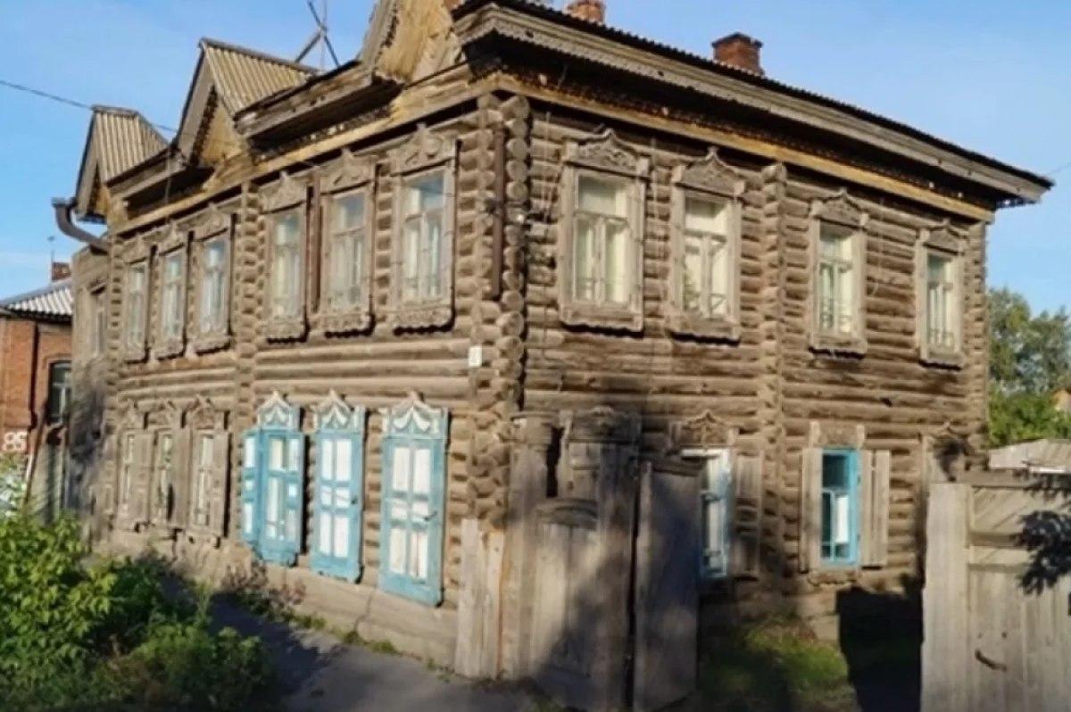 В Ачинске предлагают арендовать двухэтажный дом за 1 рубль В Ачинске ищут...