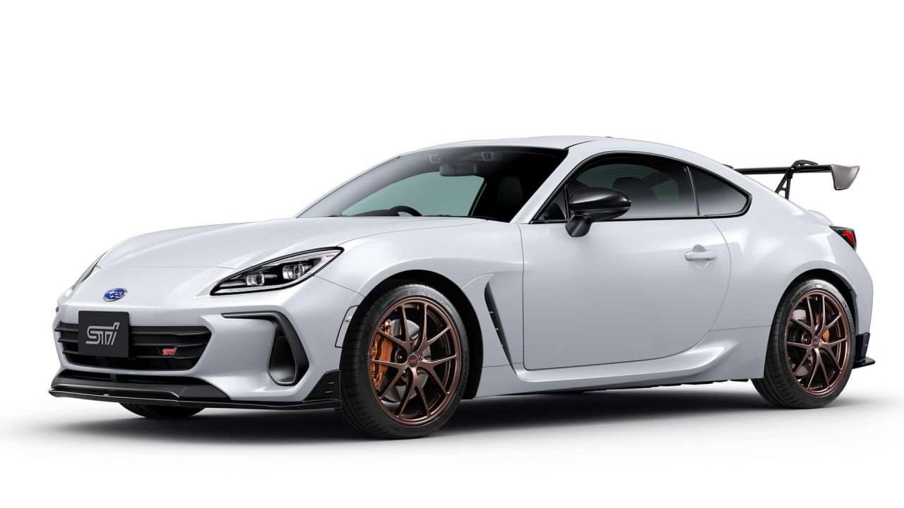 Subaru решила не отказываться от «механики» — японцы вернули её в WRX и готовят ещё две модели с тремя педалями.
