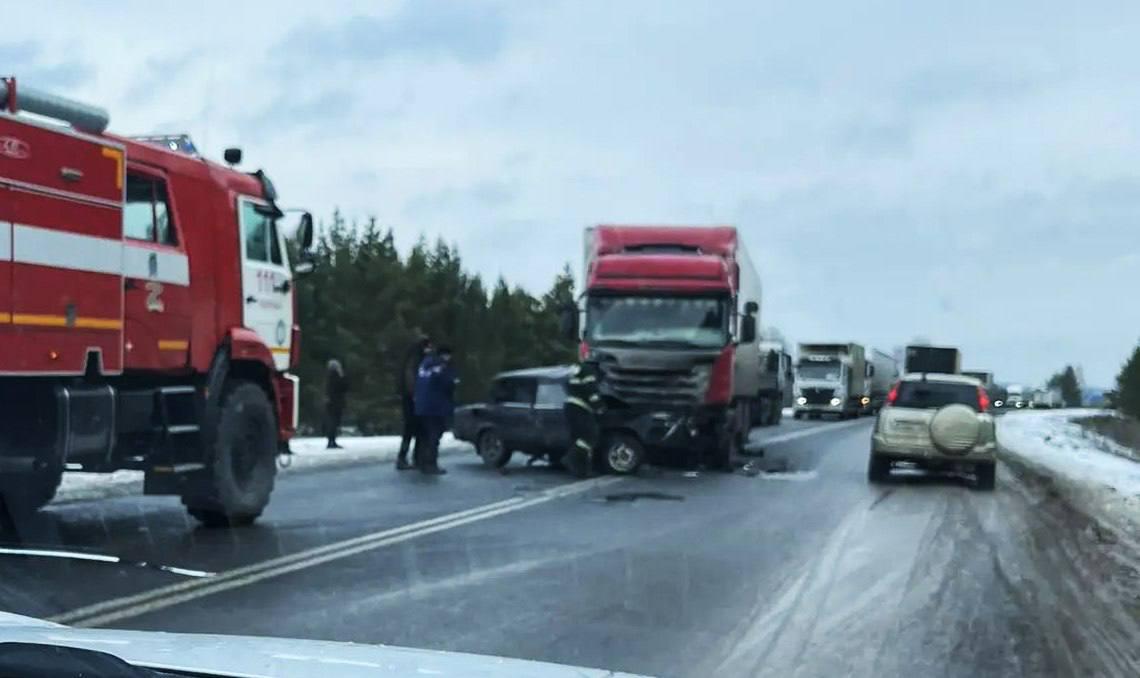 Очередное серьёзное ДТП на трассе Ачинск – Красноярск: в районе Сухой Город...