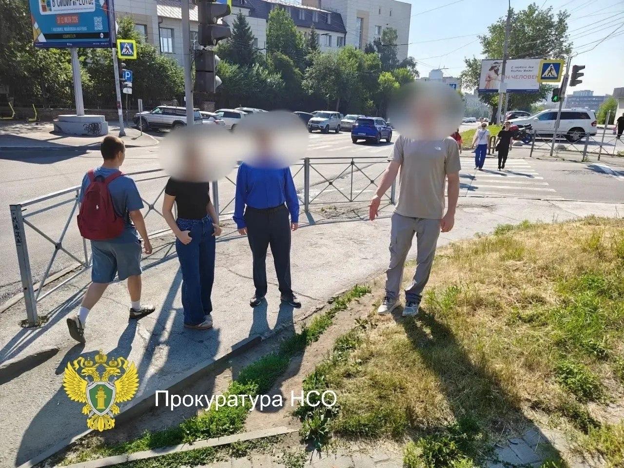 Трое новосибирцев обвиняются в похищении и многомиллиардном ограблении Перед...