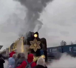 Дед Мороз приедет в Петербург на Рождество